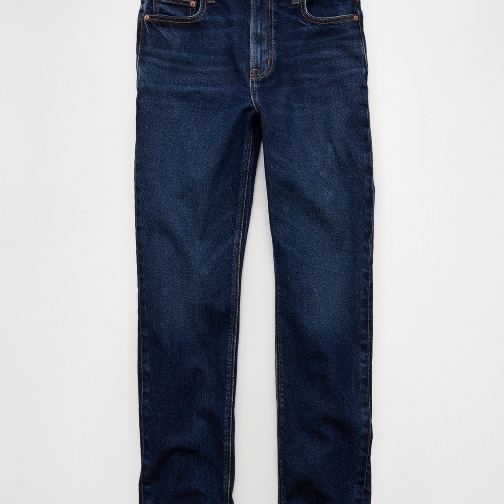 American Eagle Straight Leg Jeans